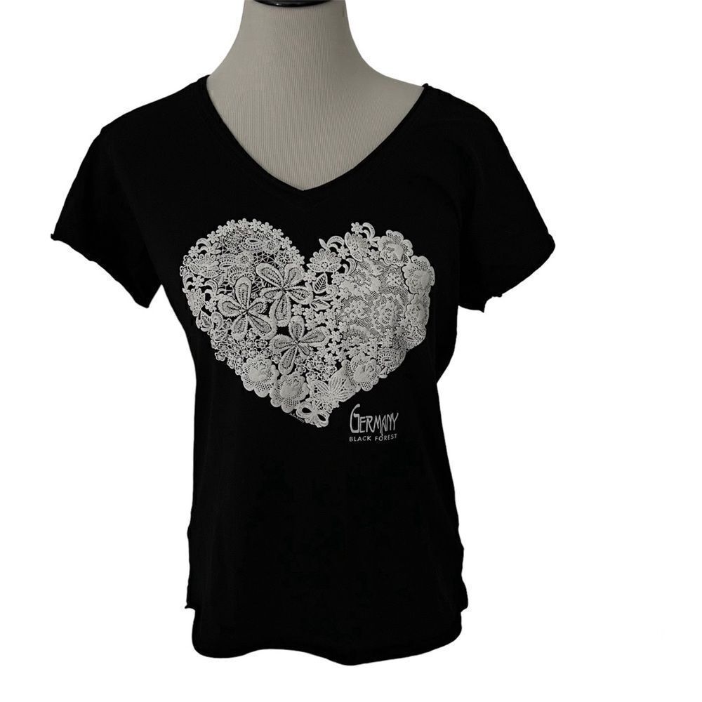Safon Women’s size XXL Heart Tee